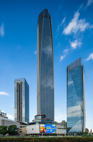 东莞幕墙保养幕墙补漏幕墙改造工程
幕墙加固，幕墙开窗，幕墙玻璃防爆贴膜，幕墙维护，幕墙检测，幕墙维修移位工程，幕墙门窗，外墙补片，外墙涂料翻新，外墙安装广告字/大型灯箱.1、破碎幕墙玻璃的拆除、幕墙玻璃拆除是玻璃更换施工中技术难度较大的一项工作、除了充分掌握原有幕墙的结构外、还要具备丰富的工作经验